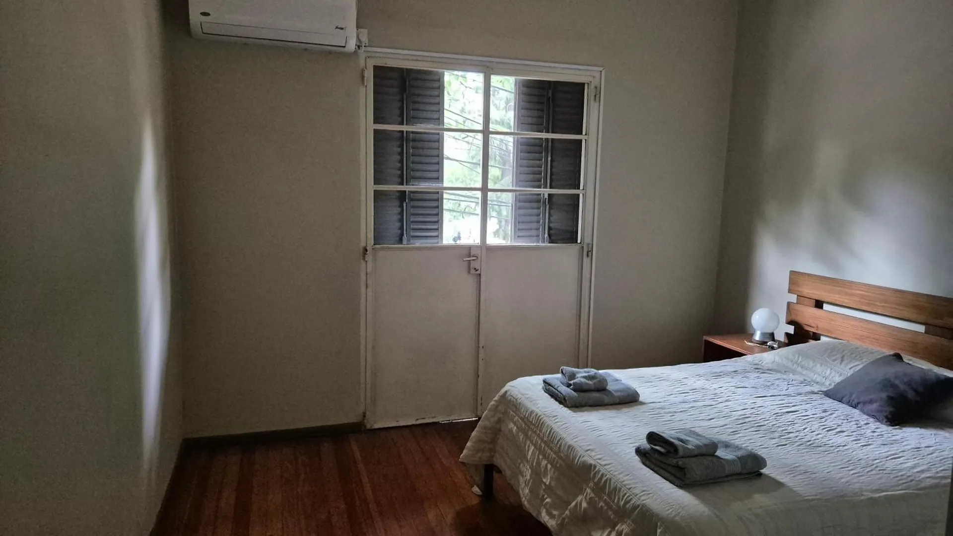 Apartamento Excelente Ubicacion, Frente A Plaza Independencia Mendoza 0*,