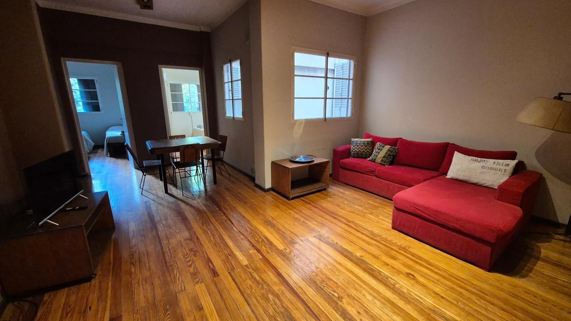 Apartamento Excelente Ubicacion, Frente A Plaza Independencia Mendoza